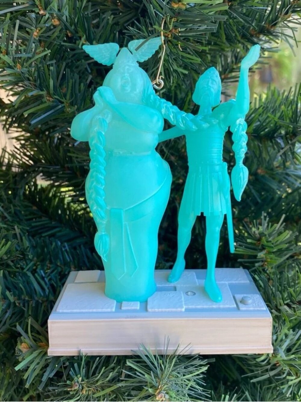 NWT Hallmark Disney Keepsake Haunted Mansion The Opera Singers ornament